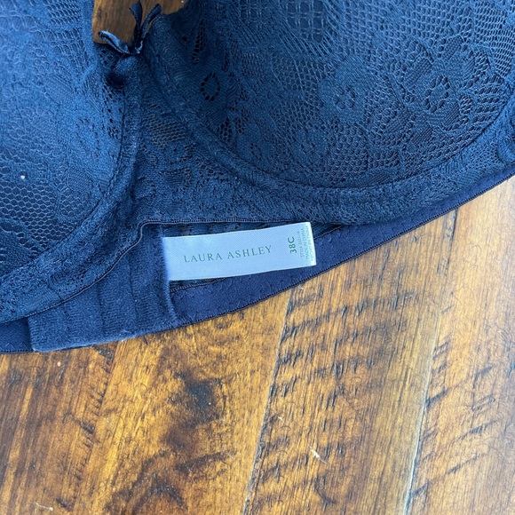 NWOT SET OF 3 - Laura Ashley Floral and Lace Women's Bras - Picture 5 of 10